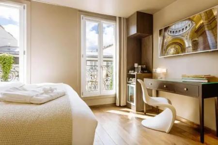 B Montmartre - 56