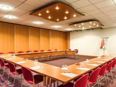 ibis Paris 17 Clichy-Batignolles - 16