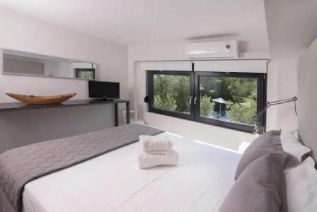 Entechnos Living - 106