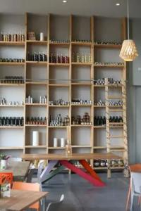 Oniropetra Boutique - 14