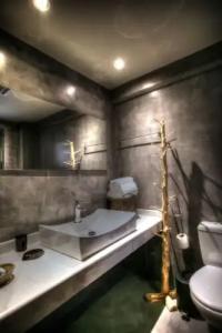 Oniropetra Boutique - 9