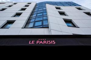 Leis - Tour Eiffel Hotel, Paris