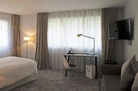 La Maison Champs Elysées - 74