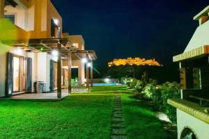 Haraki Villas, Haraki
