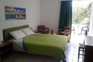 Rea Resort Hotel, Stavros