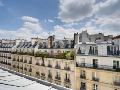 ibis Styles Paris Cadet Lafayette - 11