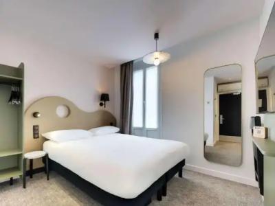 ibis Styles Paris Cadet Lafayette - 3