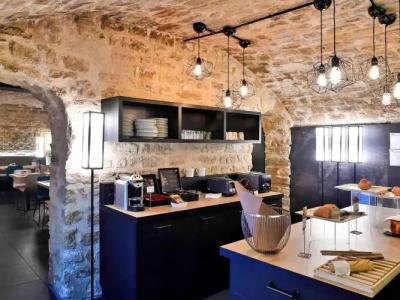 Mercure Paris Gare de l'Est - 8