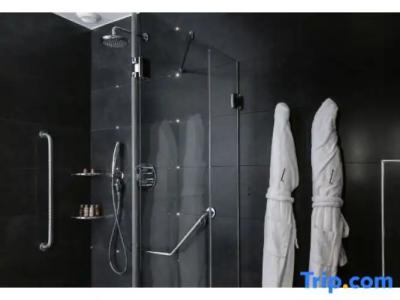 Lyric Paris Opera - 97