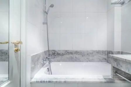 Hôtel Le Lavoisier & Spa - 51