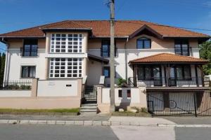 Villa Szofia, Siofok
