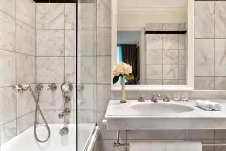 Le Dokhan's Paris Arc de Triomphe, a Tribute Portfolio - 29