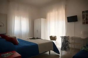 Minturnae Hotel, Scauri