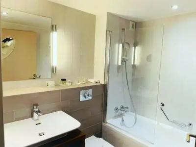 Holiday Inn Paris Montmartre, an IHG - 18