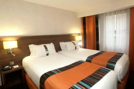Holiday Inn Paris Montmartre, an IHG - 1