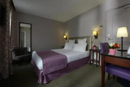 Hôtel Le Relais Saint Charles - 109