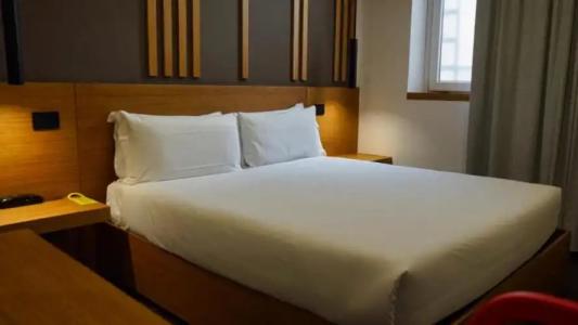 Central Lodge - 104