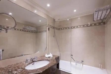 Grand Hôtel de L'Univers Saint-Germain - 63