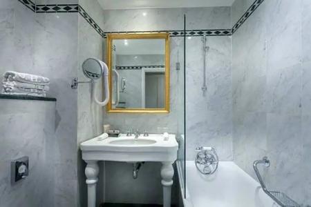 Grand Hôtel de L'Univers Saint-Germain - 29