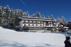 Hotel «Pineta», Castione della Presolana