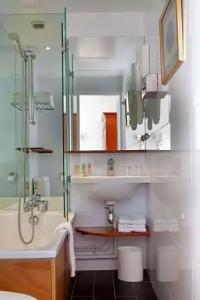 Best Western Aramis Saint Germain - 71