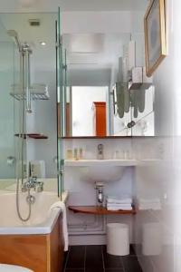 Best Western Aramis Saint Germain - 43