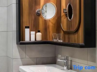 Best Western Plus La Demeure - 143
