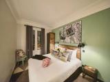 Superior room with courtyard view