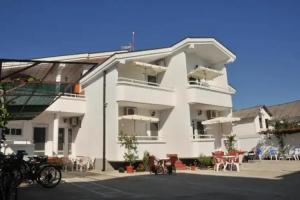 Guest House Nura, Ulcinj