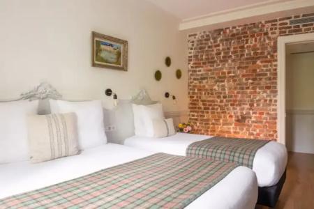 Hôtel De La Porte Dorée - 47