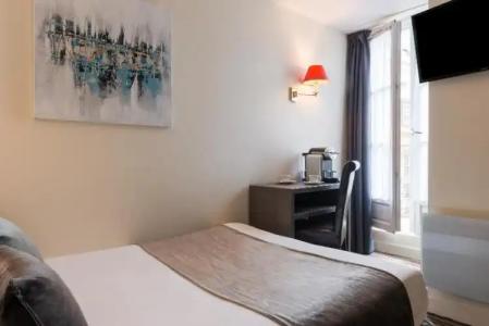 Hôtel Aston - 56