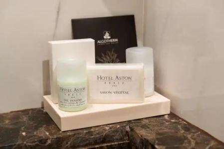 Hôtel Aston - 52
