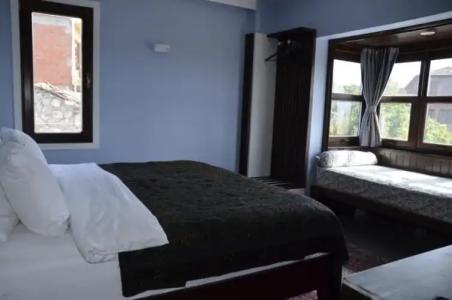 Ayasoluk & Restaurant - 82