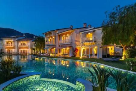Portvillas by Villa Safiya