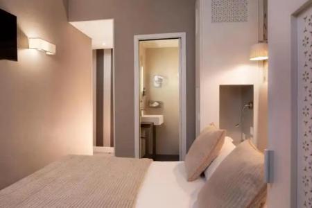 Hôtel Plaza Étoile - 23