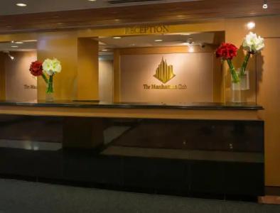 The Manhattan Club - 17