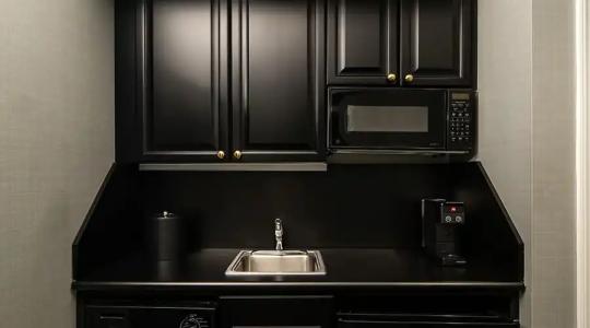 The Manhattan Club - 93