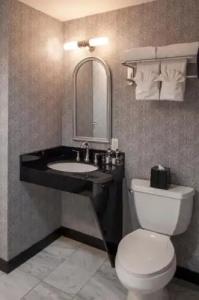 The Manhattan Club - 58