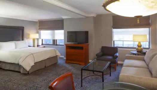 The Manhattan Club - 51