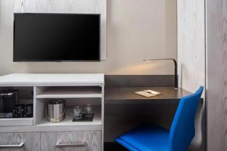 Doubletree By Hilton New York Times Square West - 70