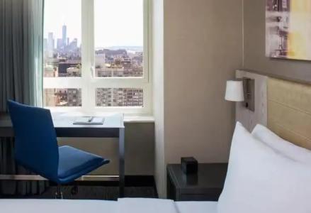 Doubletree By Hilton New York Times Square West - 60