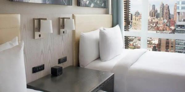 Doubletree By Hilton New York Times Square West - 49