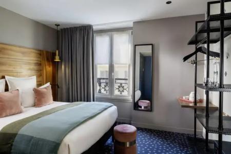 Hôtel Maxim Folies - 3