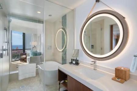 Hyatt Centric Waikiki Beach - 74