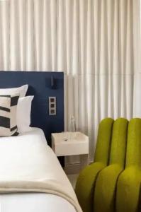 Hôtel Raspail Montparnasse - 150