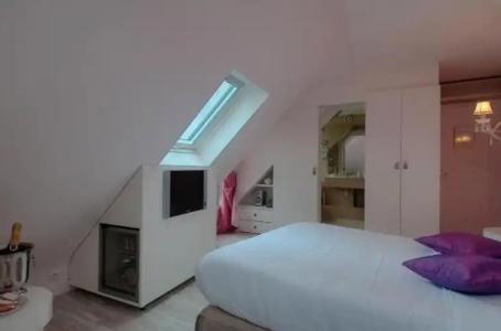 Cluny Square - 37