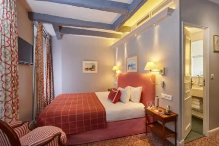 Le Relais Montmartre - 6