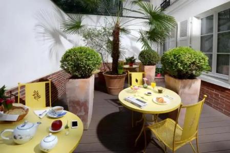 Le Relais Montmartre - 22