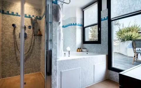 Radisson Blu Champs-Elysées, Paris - 75