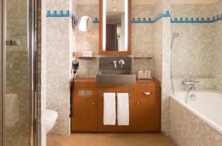 Radisson Blu Champs-Elysées, Paris - 25